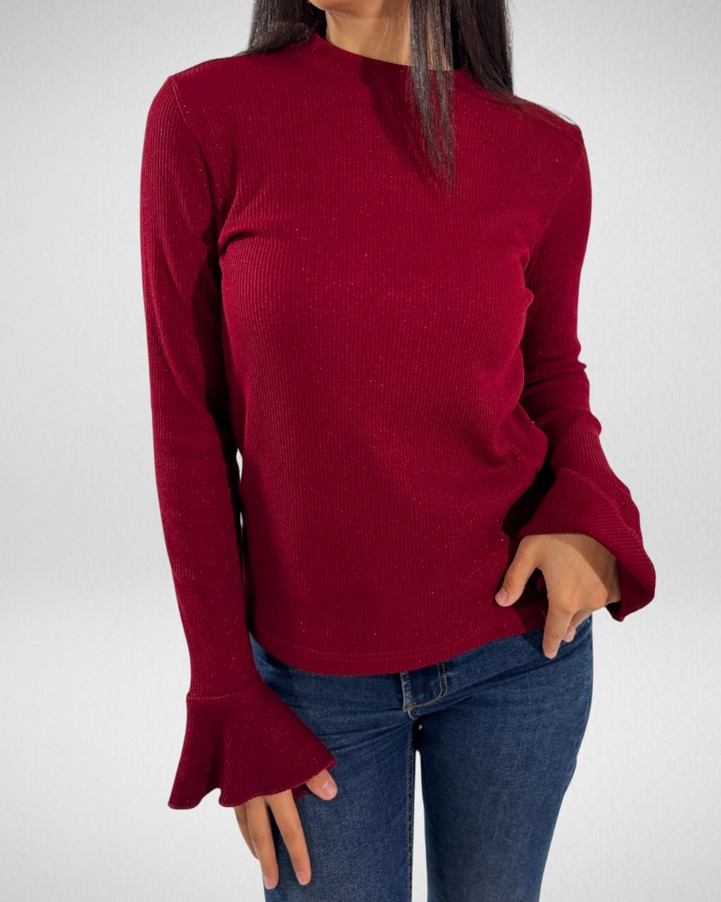 Basic Knitwear | خُيُوطٌ