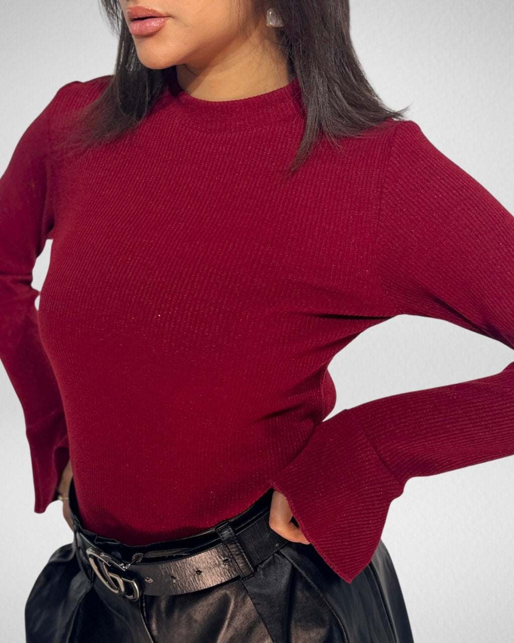 Basic Knitwear | خُيُوطٌ