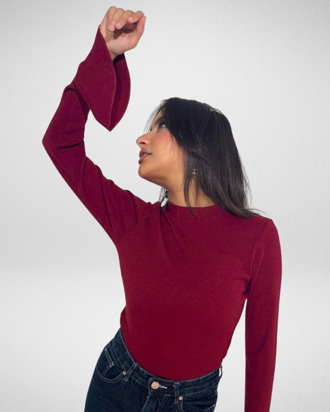 Basic Knitwear | خُيُوطٌ