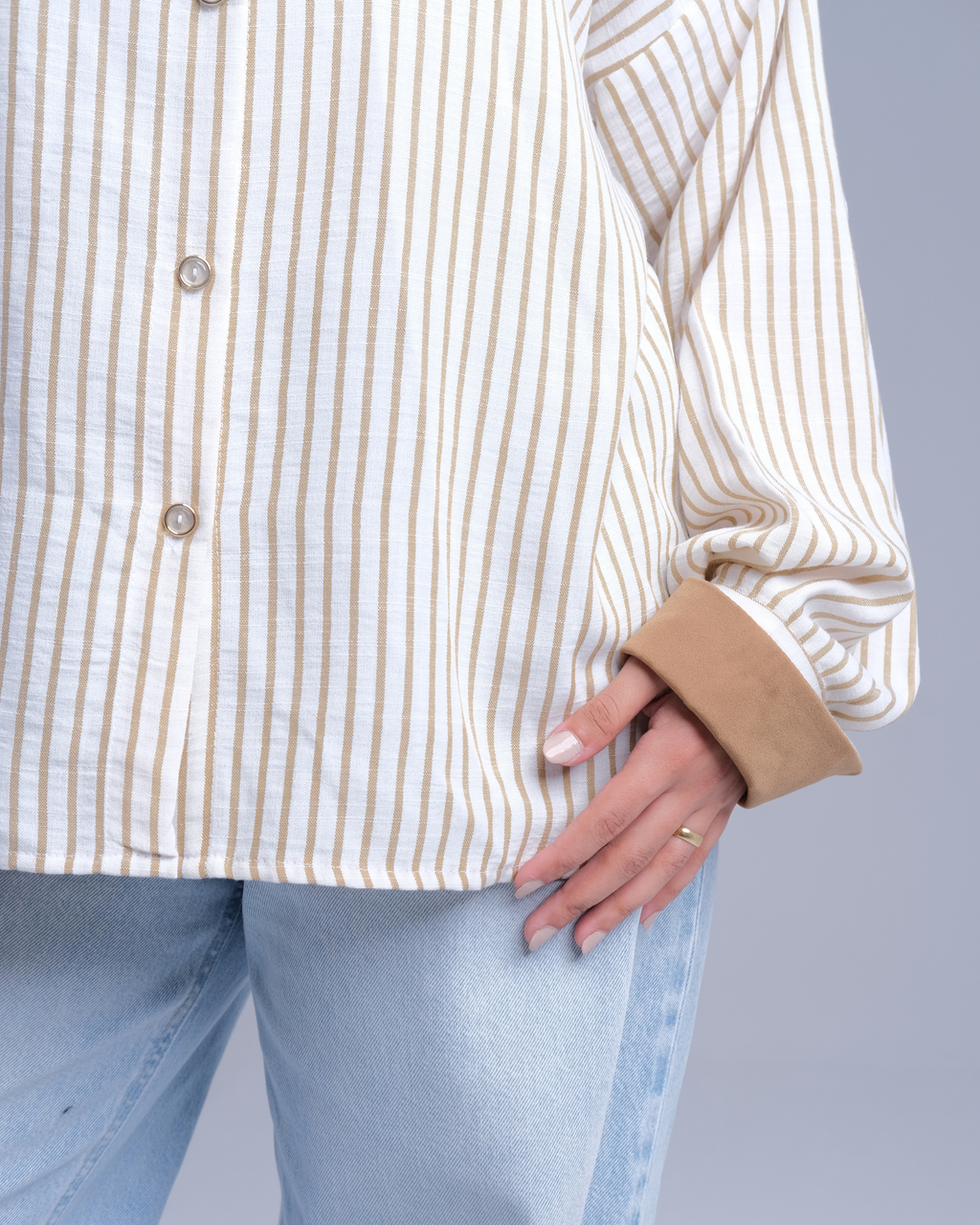 Linen Shirt | لَّحْظَة