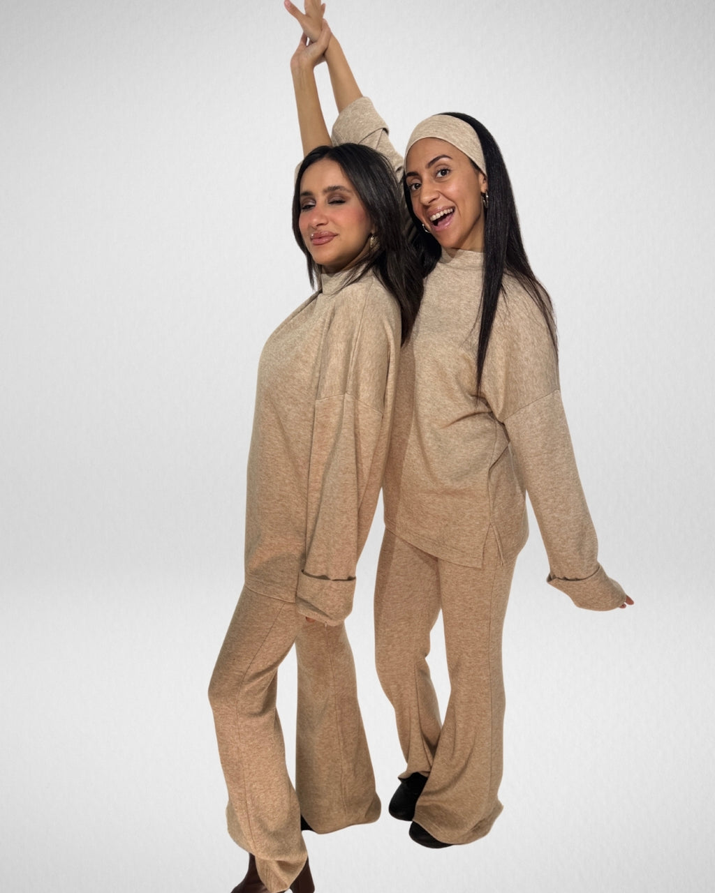 Full Set | كَامِلَةٌ