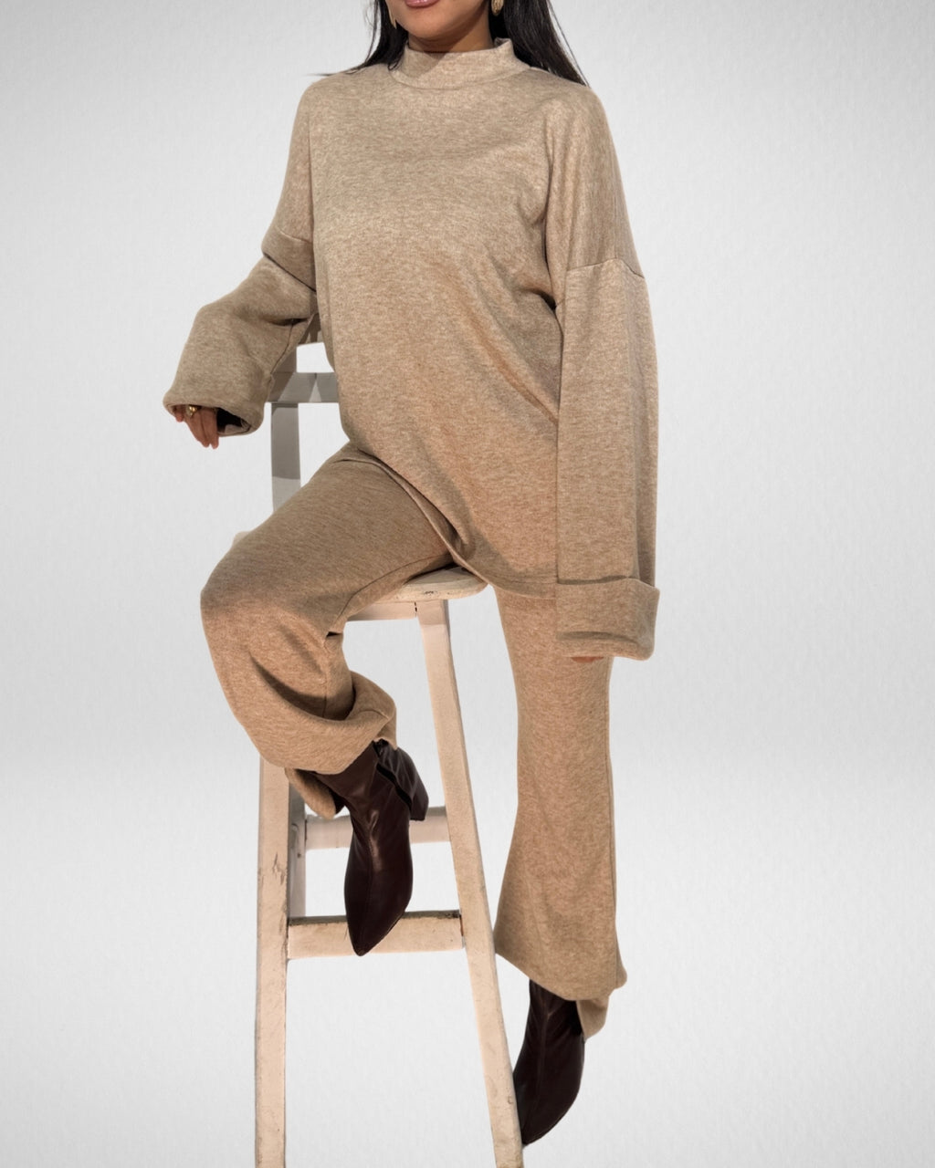 Full Set | كَامِلَةٌ