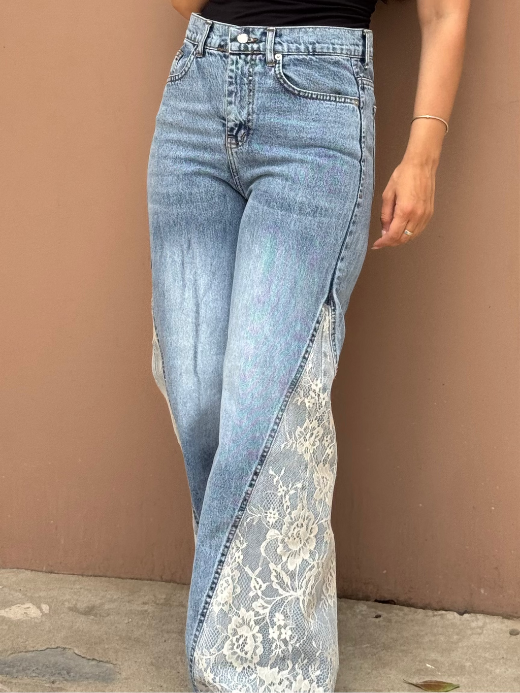 Younes Jeans | يونس جينز